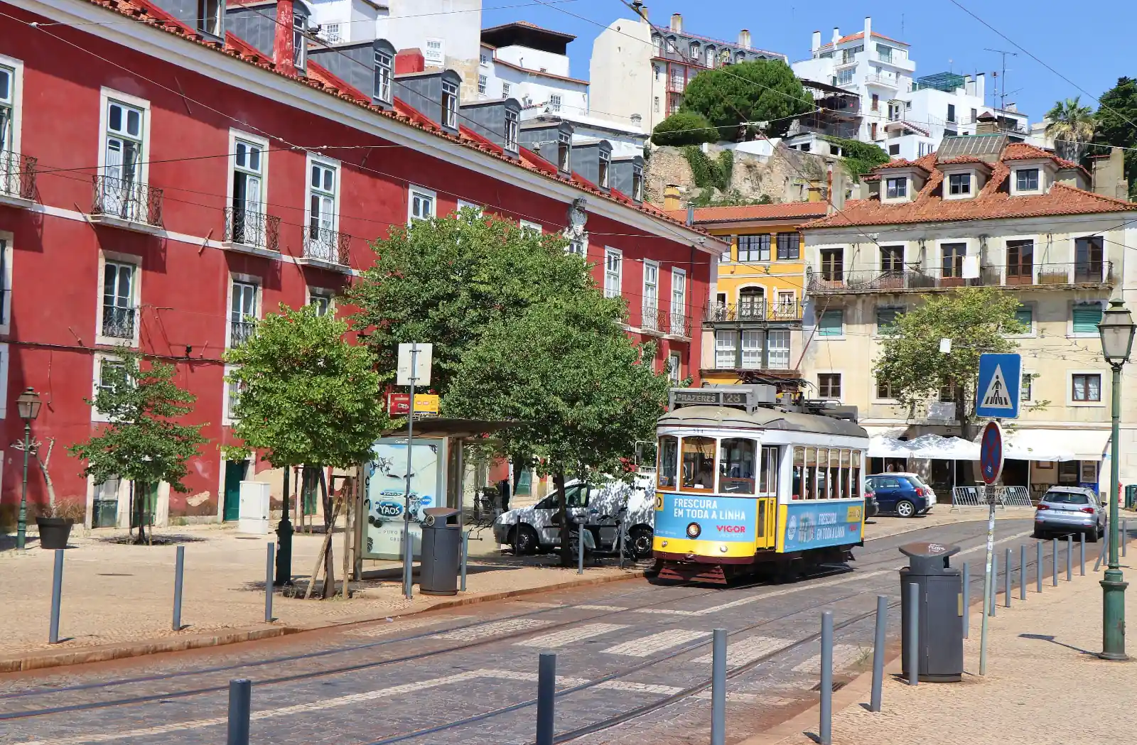 Lisbon Legends: Ein historisches Spaziergangsabenteuer - photo 1
